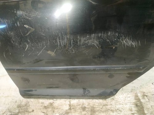 Audi 2006 molding door - audi,