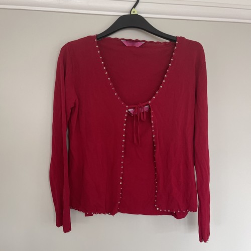 Size red for - 18, women