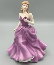 Royal Doulton Pretty Ladies Victoria HN4263 Figurine of the Year 2005