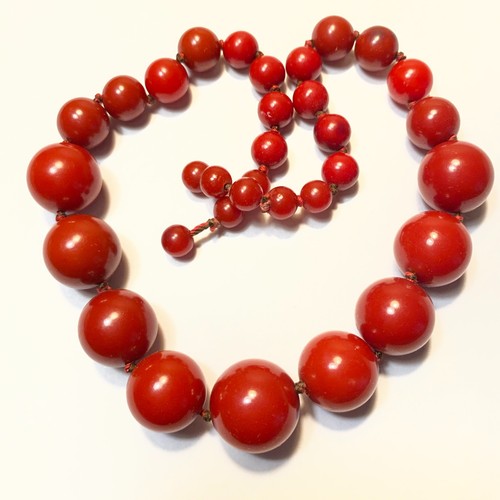 Vtg bakelite cherry - cherry, red