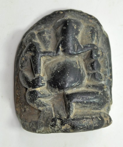 Antique black stone - black,