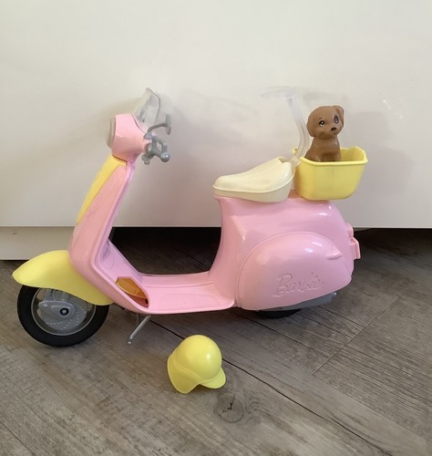 Barbie scooter with pet - scooter,