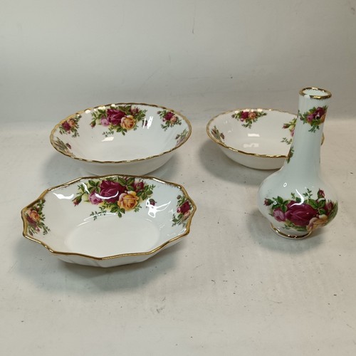 Old country roses dishes - roses,