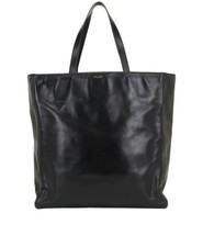 Yves Saint Laurent Shopping