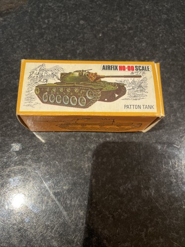 Vintage airfix patton tank - us,
