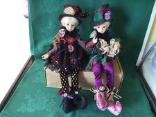 2 x Halloween Shelf/Window Sitting Witches
