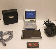Nintendo Gameboy Advance, Sharing Lead, Charger, Poker, Case + POKEMON ?