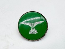 VINTAGE Y.O.C. GREEN ENAMEL BADGE Young Ornithologists Club 