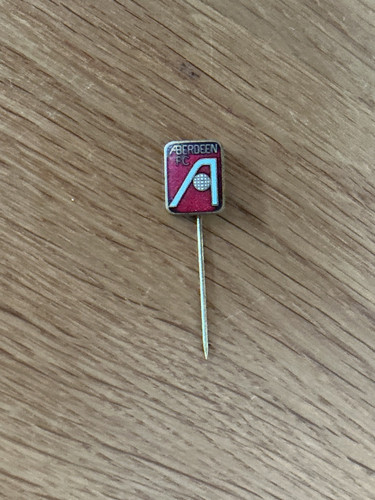 Aberdeen football club stick - football,