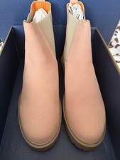 Fairfax And Favour Blush