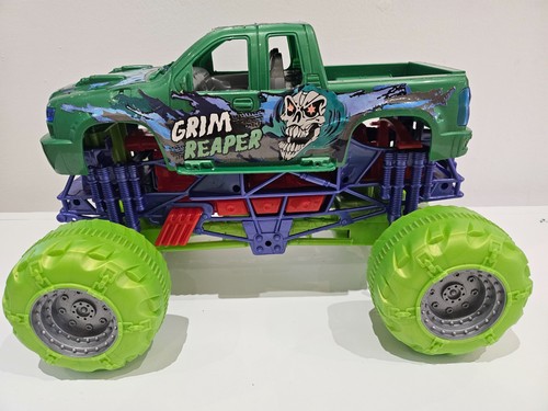 Large grave digger - digger, monster