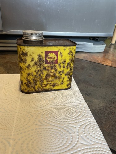 Shell oil can tin - shell,