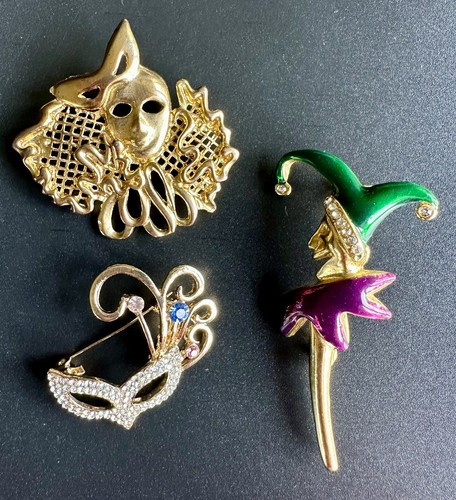 Vintage brooches - 3x,
