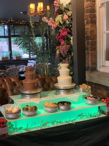 Chocolate fountains hire for - ,
