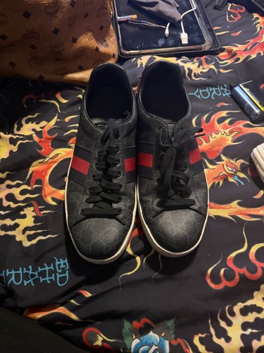 Gucci men ace sneakers - gucci, size