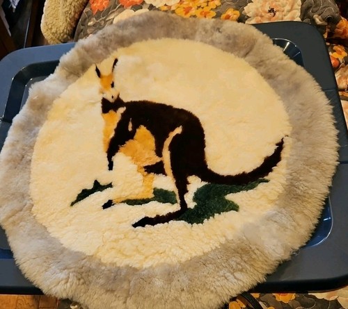 Vintage rare alpaca kangroo - rare,