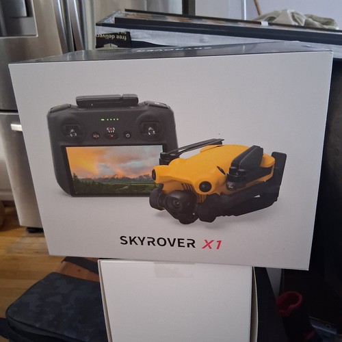 Remote controlled mini camera - mini,