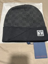 Louis Vuitton Men's LV