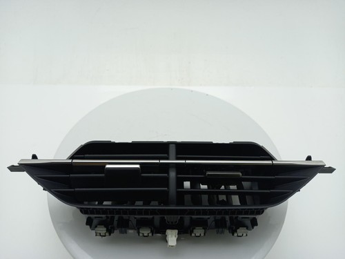 Peugeot 208 interior dashboard - interior,