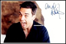 Robbie Williams, Autographed, Cotton Canvas Image. Limited Edition (RW-417)x