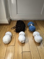 Brand New: Assortment Of Wool