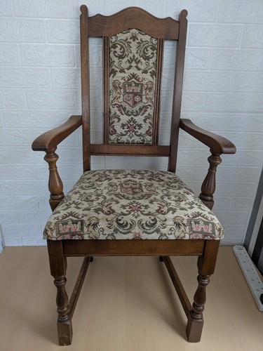 Vintage wooden oak carver - wooden,