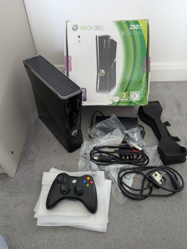 Xbox 360 console - xbox,