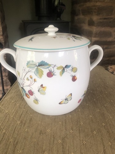 Royal worcester strawberry - royal,