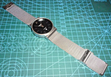 Men's New York London Silver With Black Dial Metal Mesh Strap Date Quartz Watch