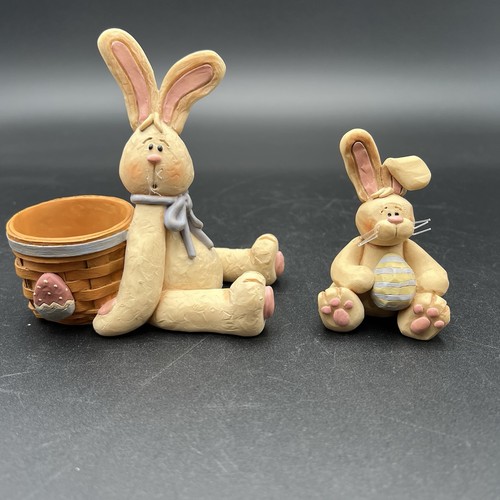 Blossom bucket rabbit figures - blossom,