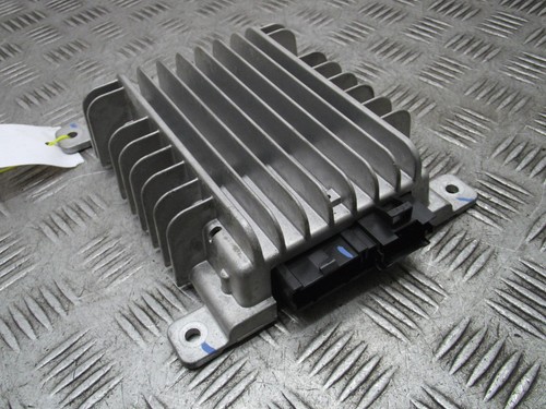 Nissan elgrand audio amp - nissan,