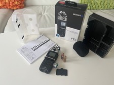 Zoom H5 4-Track Handy Digital Four-Track Portable Recorder Boxed