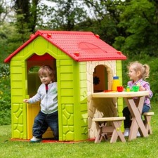 Deluxe Playhouse with Table