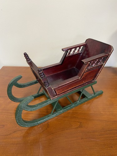 Vintage wooden sleigh - wooden,