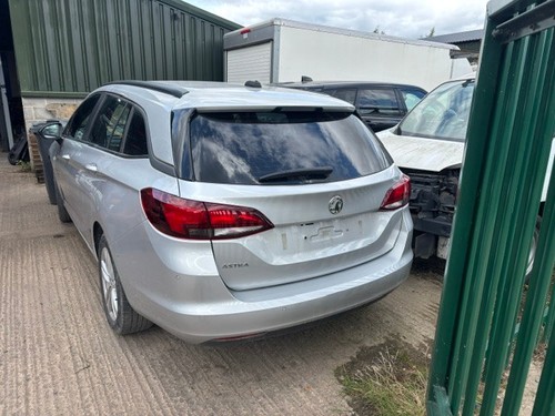 Vauxhall astra estate tailgate - vauxhall,