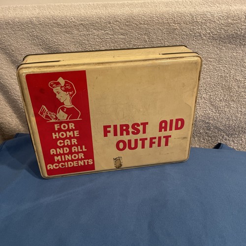 Vintage first aid tin 1960/70s