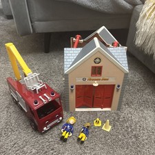 Fireman Sam Toy Bundle Fire Engine, Fire Station, Figures, 