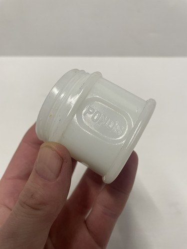 Vintage old ponds white milk - white,