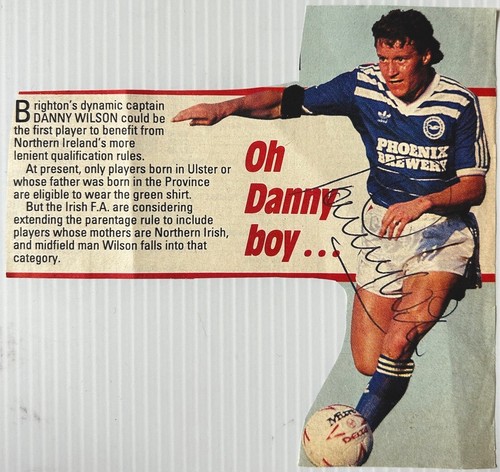 Danny wilson signed magazine - danny,