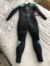 Gul Full Length Wetsuit 5/3 size 18 (worn once)