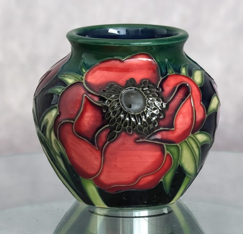 Moorcroft anemone tribute - moorcroft, tribute'