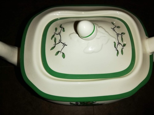 Spode christmas tree teapot - spode,