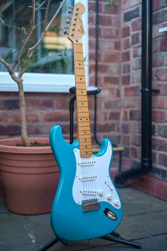 Squier stratocaster made - stratocaster,