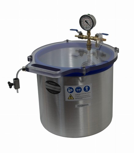 Vacuum chamber for vacuum
