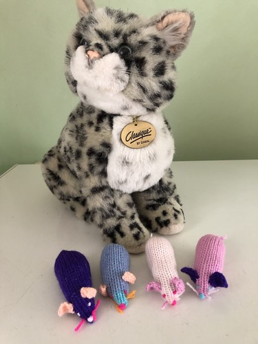 Hand knitted catnip - hand,