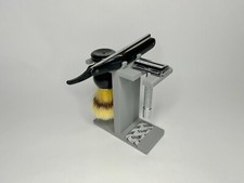 Double Edge Razor and Straight