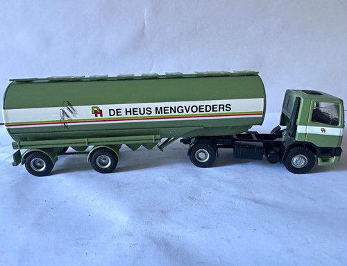 Lion car daf articulated - car,