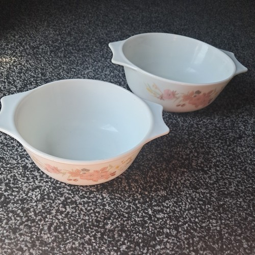Pyrex vintage casserole - 2x,
