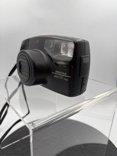 Near mint pentax zoom - mint], 105