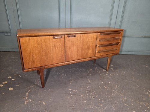 Small younger mid century - small,